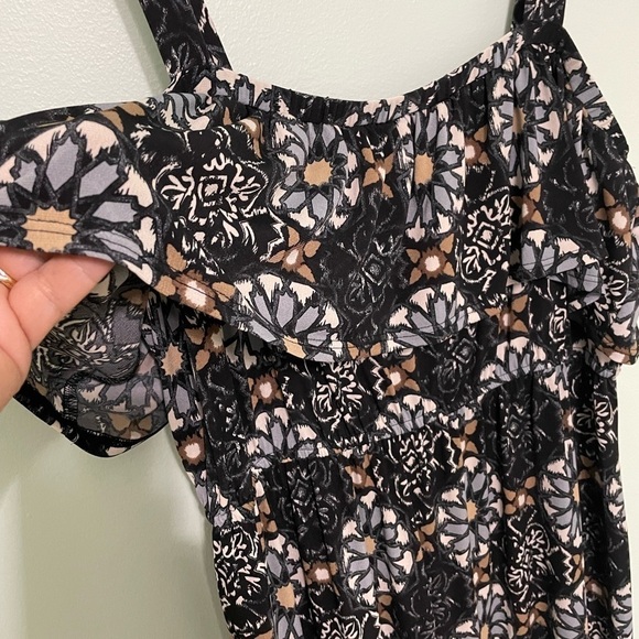 NY Collection maxi dress size Medium 5 inch ruffle around top - Picture 8 of 8